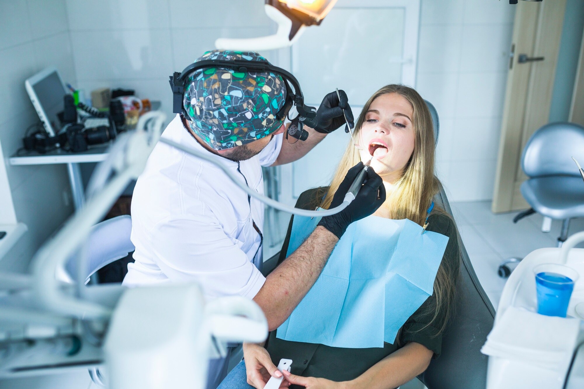Why Tooth Discoloration Needs Professional Dentist Care